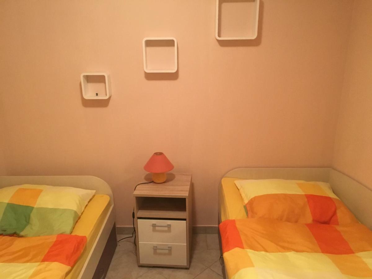 Apartman Petra 1 Vir Dış mekan fotoğraf