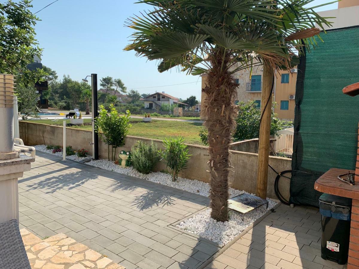 Apartman Petra 1 Vir Dış mekan fotoğraf